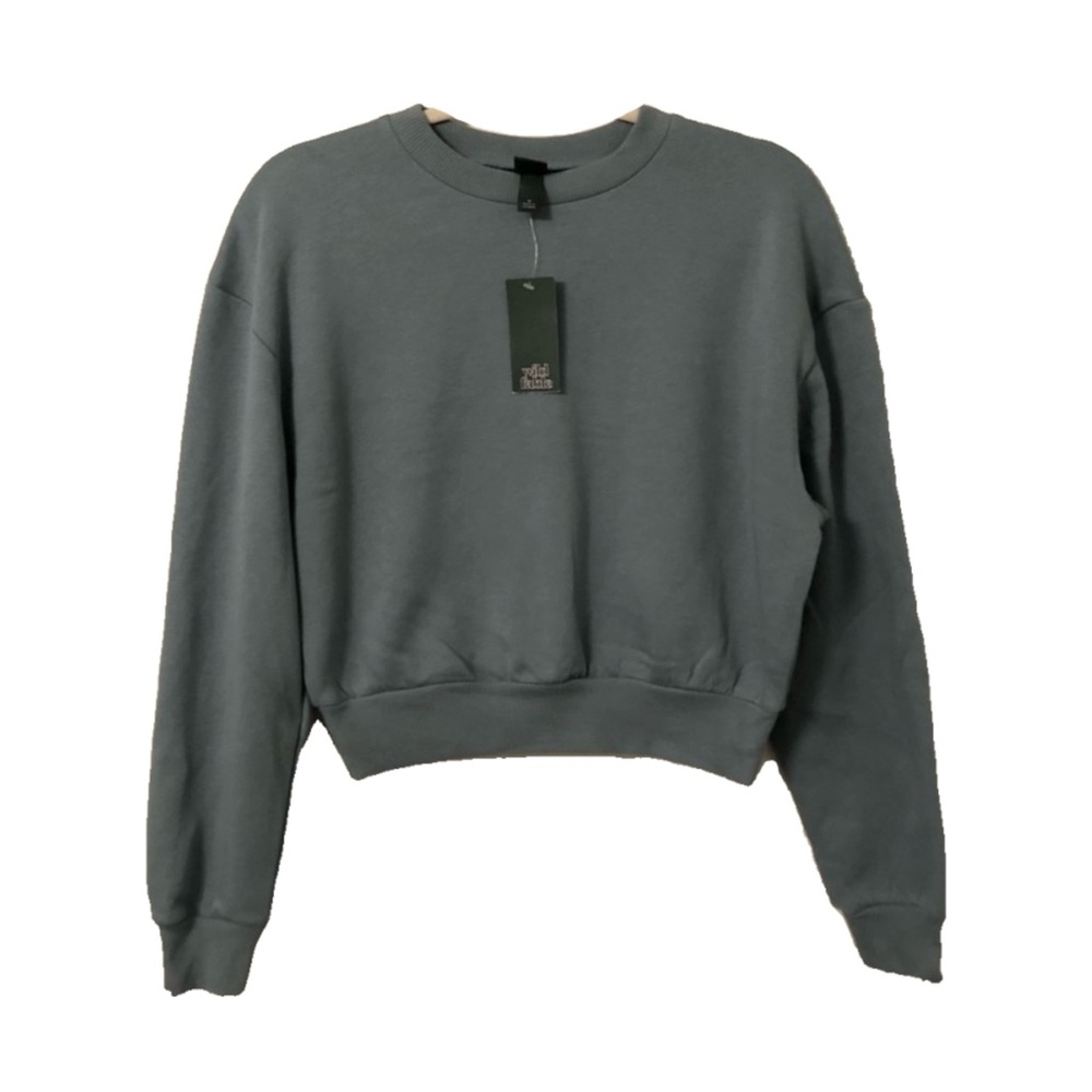 🆕 NWT Cropped Blue Crewneck Sweatshirt